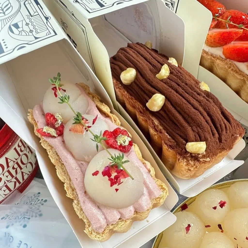 Bánh Tart Ngàn Lớp 350F Vải và Bánh Tart Ngàn Lớp 350F tiramisu & hạt dẻ