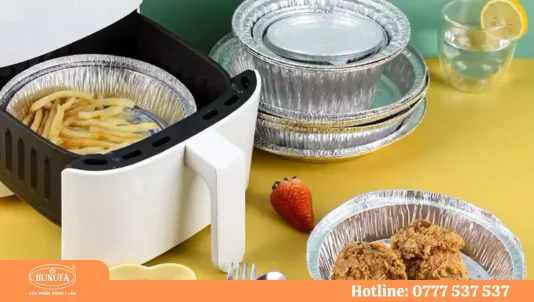 Có nên lót giấy bạc trong nồi chiên không dầu ?