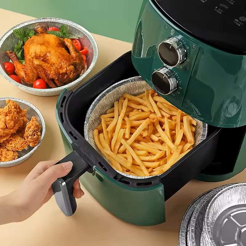 Có nên lót giấy bạc trong nồi chiên không dầu ?