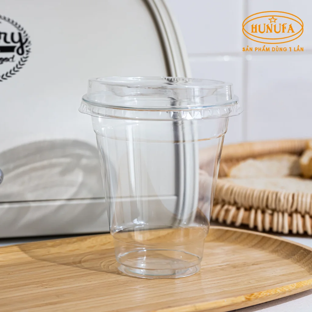 Ly nhựa 300ml 