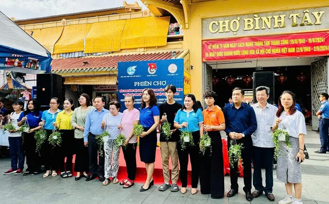 hunufa-dong-hanh-binh-tay-voi-cac-san-pham-dung-mot-lan