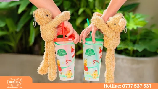 Ly gấu đổi màu Phúc Long giáng sinh và công ty in ly nhựa mùa Noel 2024