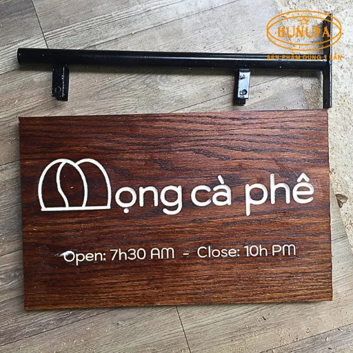 Bảng hiệu cafe bằng gỗ
