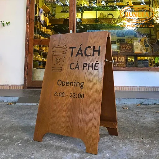 Bảng hiệu cafe bằng gỗ