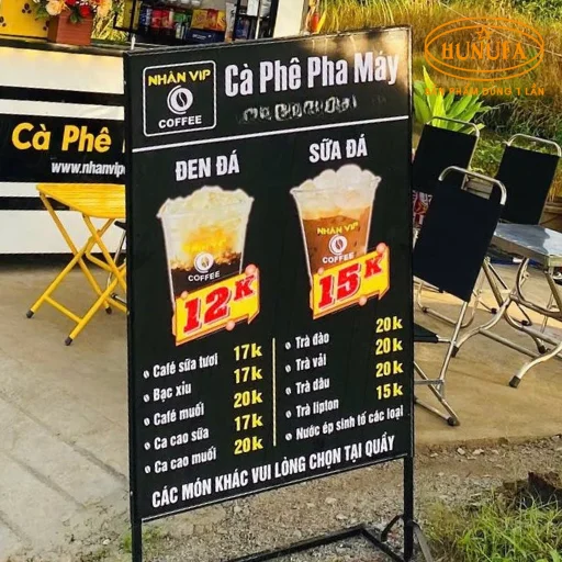 bảng hiệu hình ly cafe