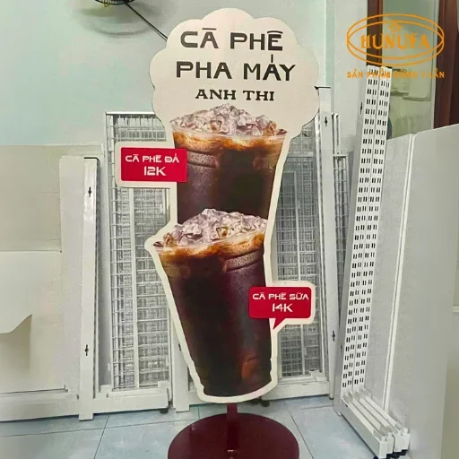 bảng hiệu hình ly cafe