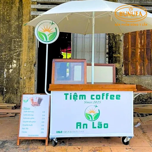bảng hiệu hình ly cafe