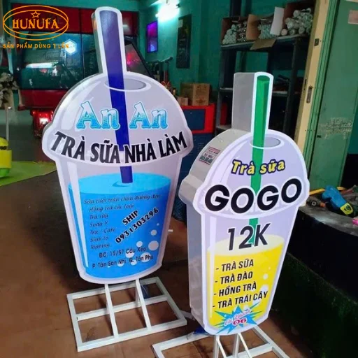 bảng hiệu hình ly trà sữa