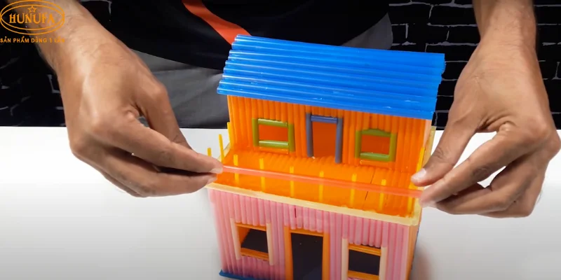 Cách làm nhà bằng ống hút nhựa đơn giản, dễ làm tại nhà