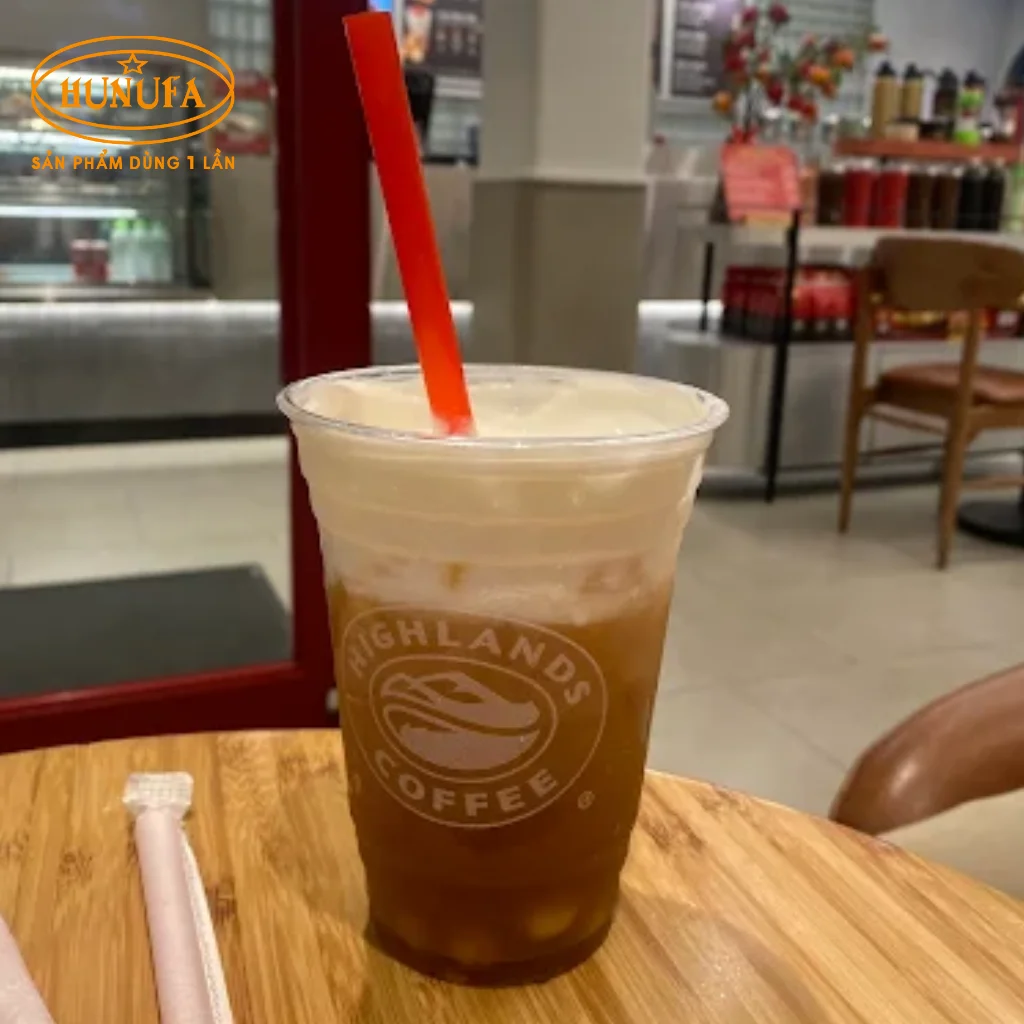 Tổng hợp các size ly Highlands và mẫu ly phổ biến