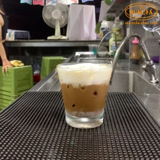 Cách pha cà phê sữa kinh doanh chuẩn vị, tiết kiệm chi phí, hút khách