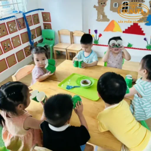 Bật mí 10 cách tái chế ly nhựa đầy sáng tạo, dễ làm tại nhà