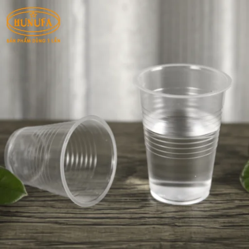 Ly nhựa 220ml