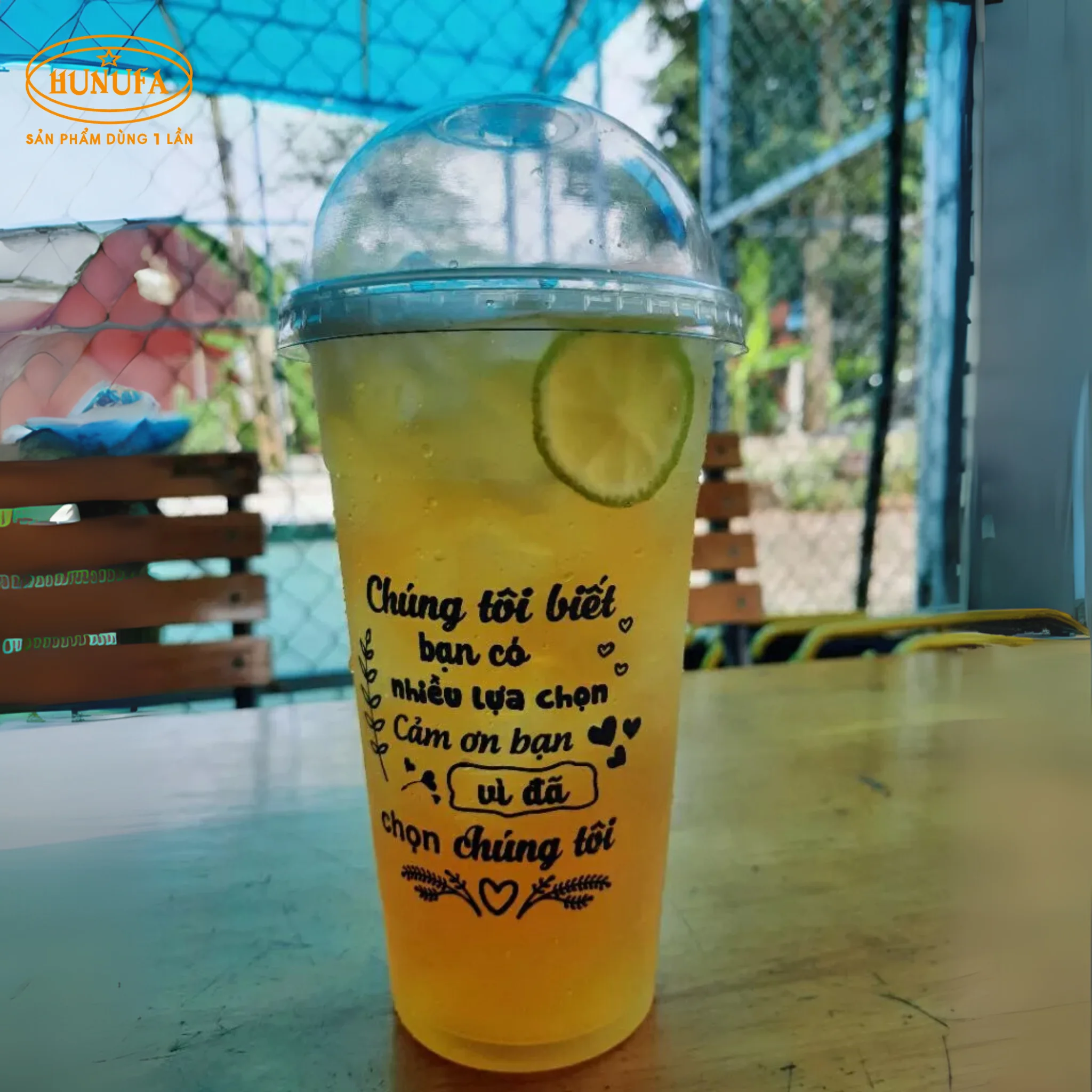 Ly nhựa 330ml
