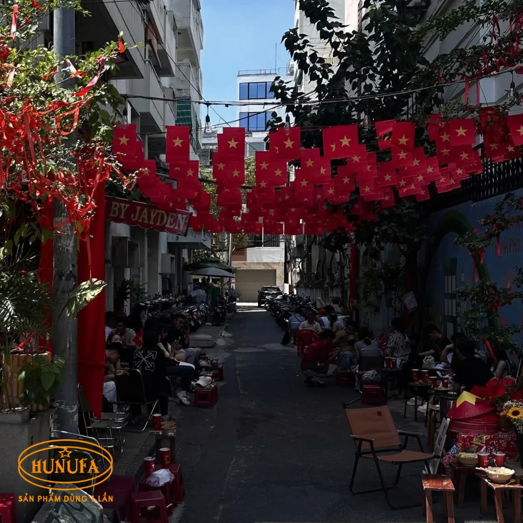 Top 10 quán cafe check-in đẹp dịp lễ Quốc Khánh 2/9 tại TPHCM