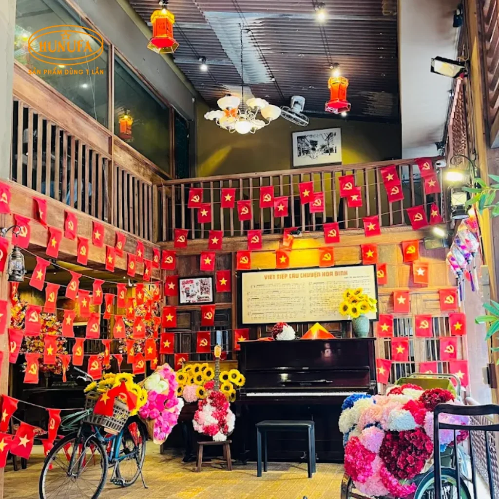 Quán cafe check-in trang trí đẹp dịp lễ Quốc Khánh 2/9
