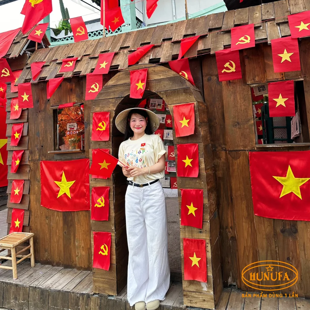 Top 10 quán cafe check-in đẹp dịp lễ Quốc Khánh 2/9 tại TPHCM