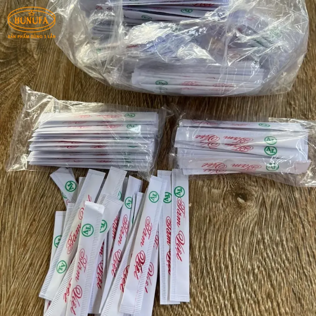 Tăm xỉa răng giá rẻ, chất lượng, an toàn cho sức khỏe. Giúp vệ sinh răng sau khi ăn hiệu quả,