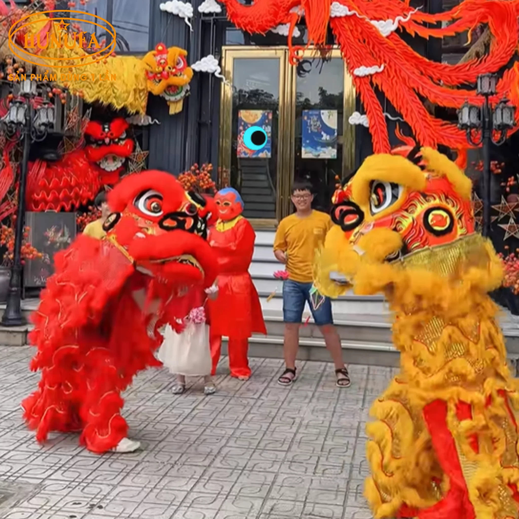 Top quán trà sữa trang trí Trung Thu