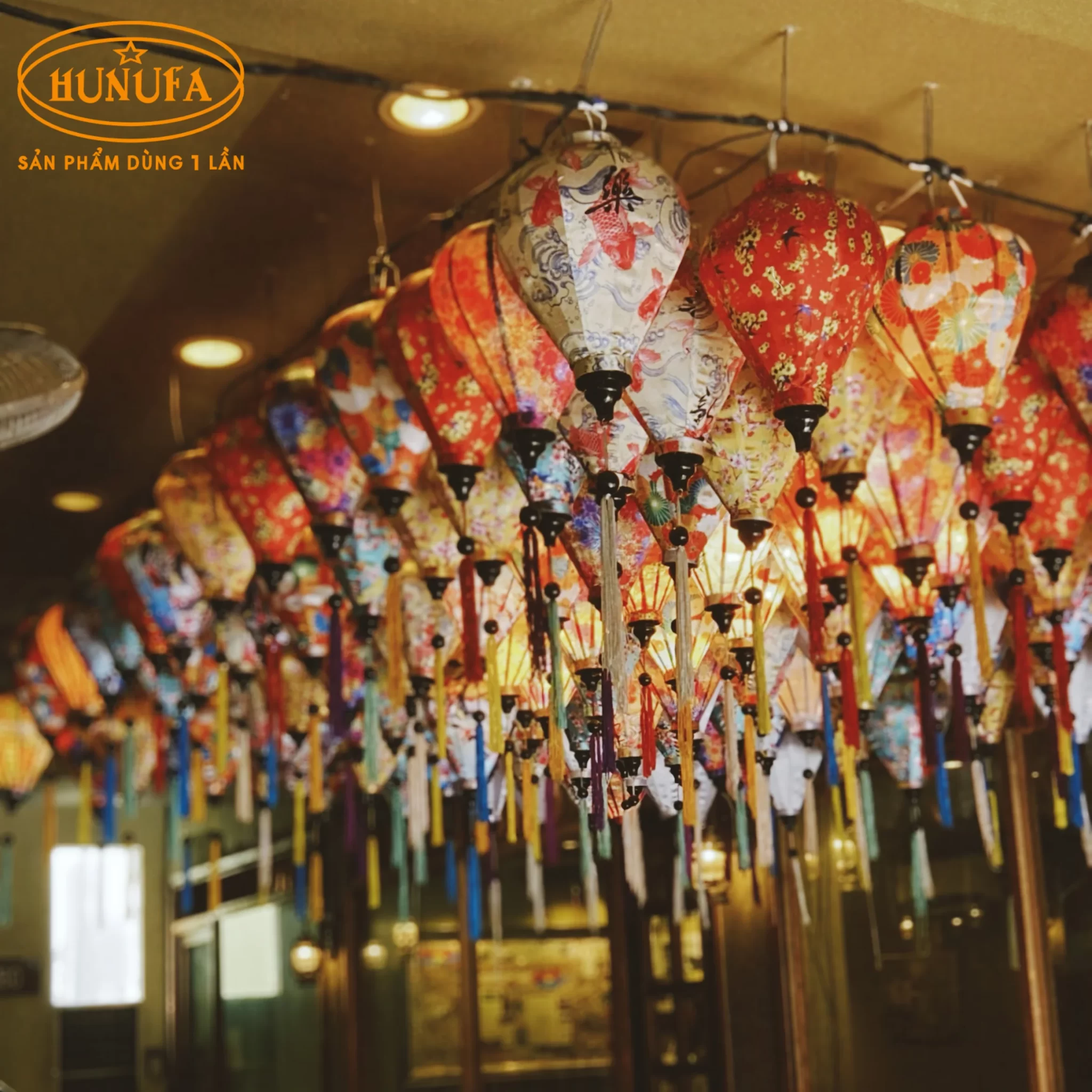 Top quán trà sữa trang trí Trung Thu