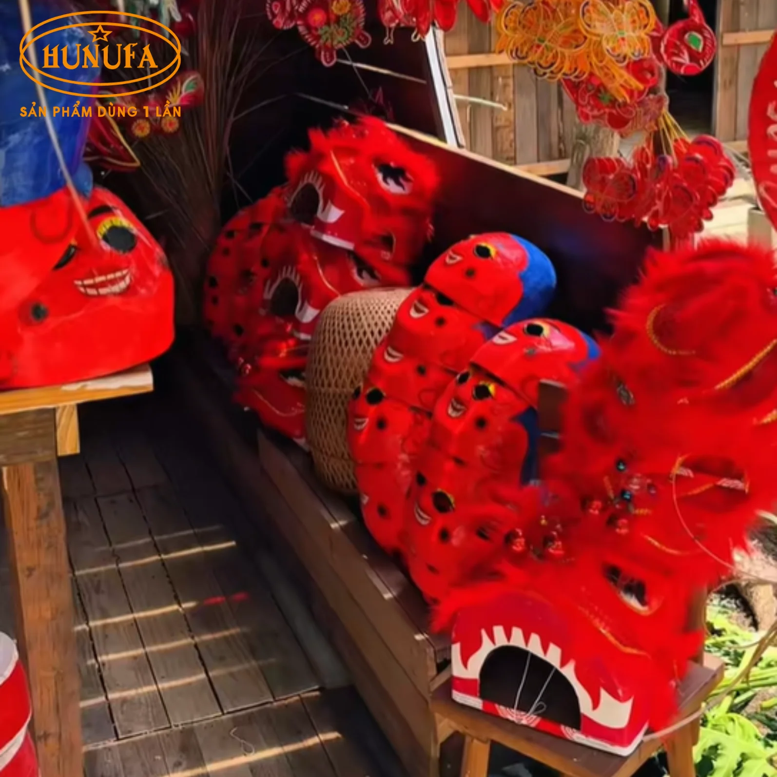 Top quán trà sữa trang trí Trung Thu