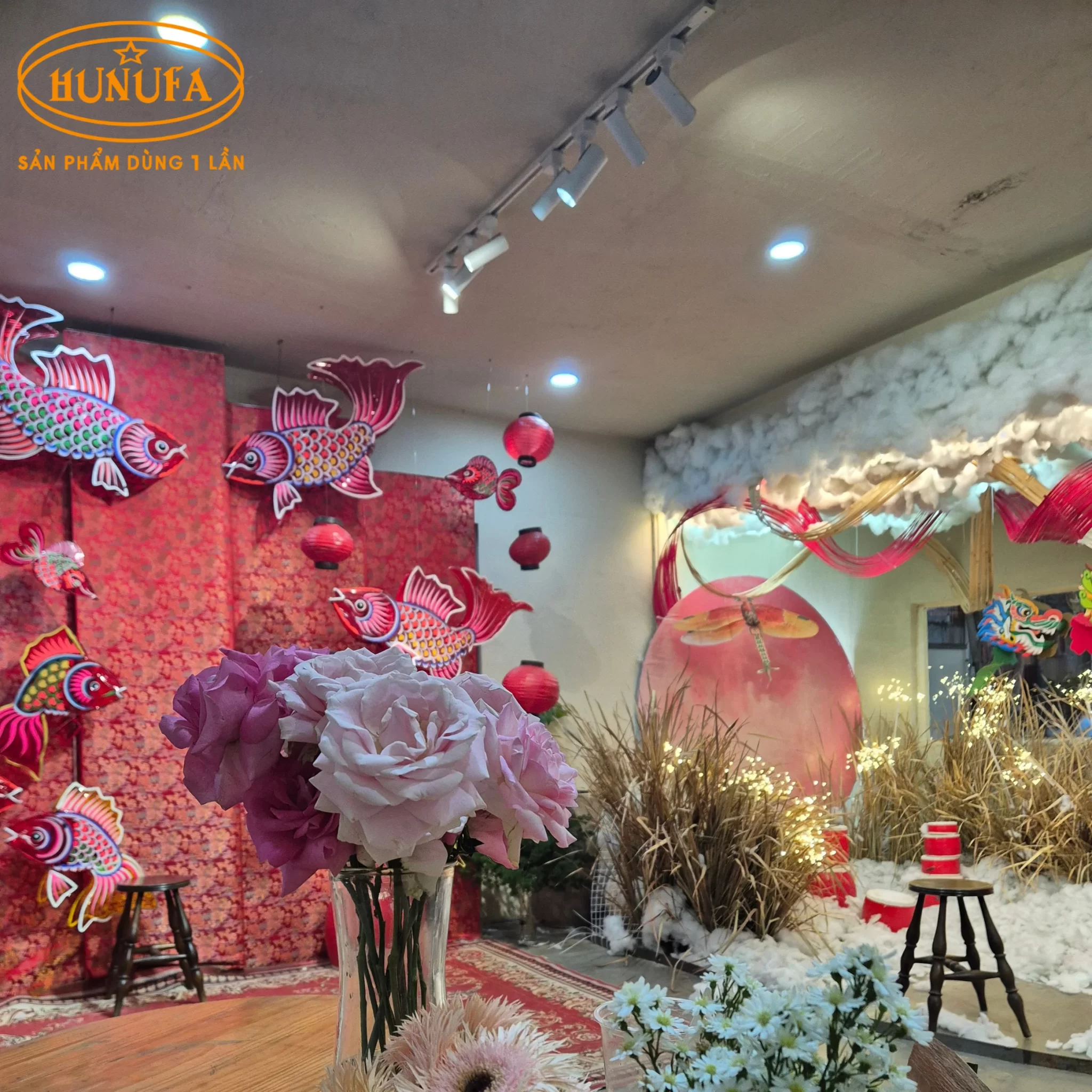 Top quán trà sữa trang trí Trung Thu