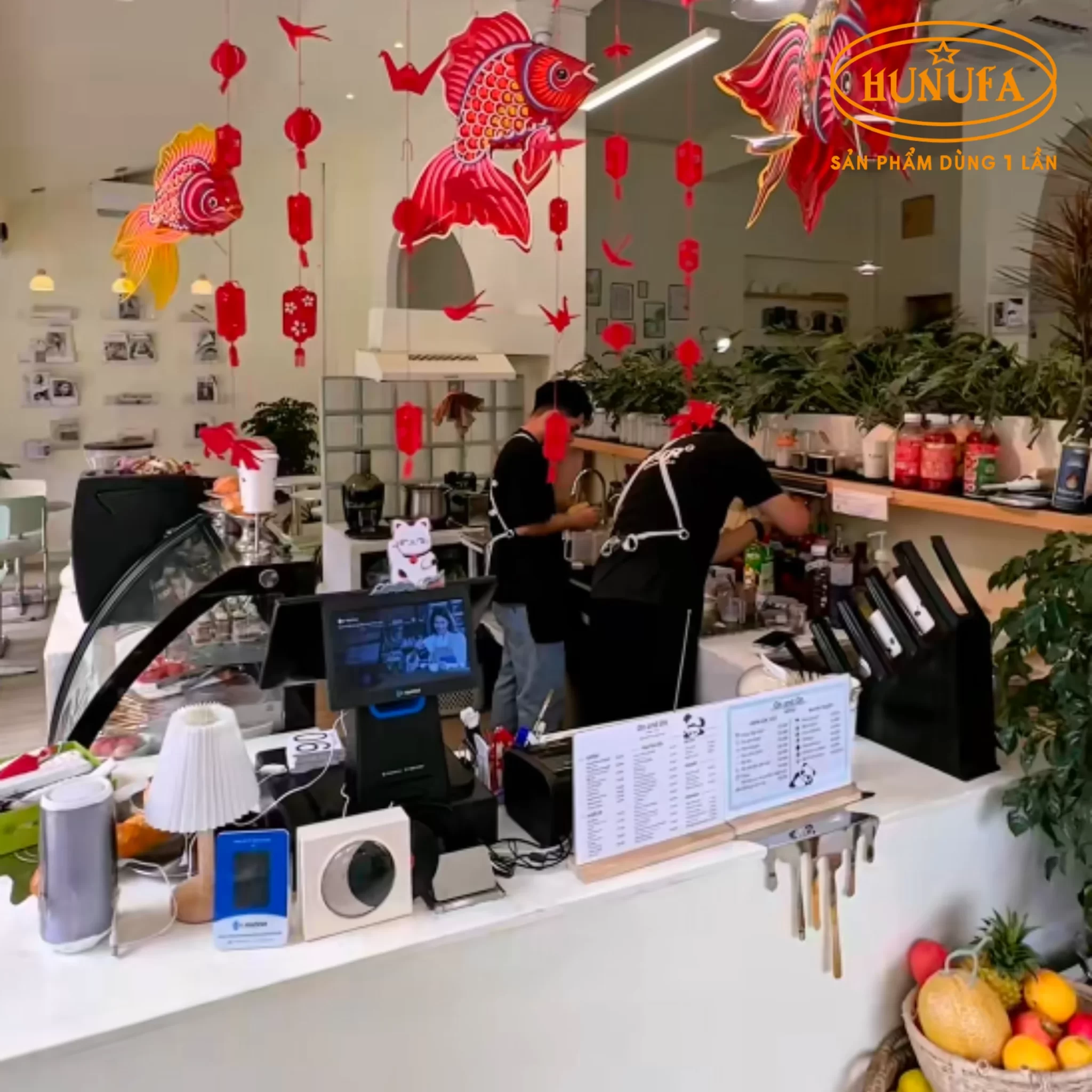 Top quán trà sữa trang trí Trung Thu