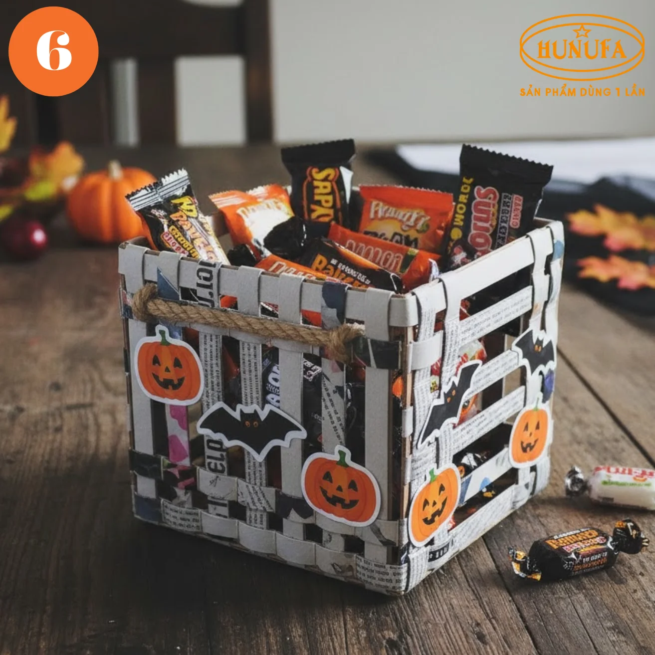 Cách làm giỏ đựng kẹo Halloween bằng giấy
