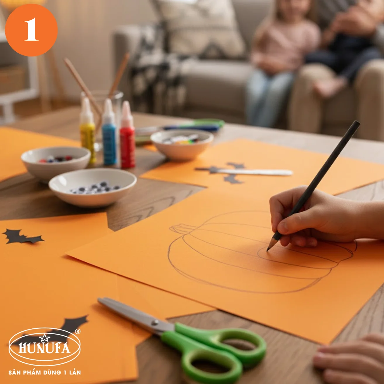 Cách làm giỏ đựng kẹo Halloween bằng giấy