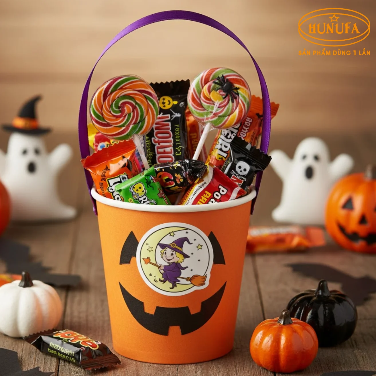 Cách làm giỏ đựng kẹo Halloween bằng giấy