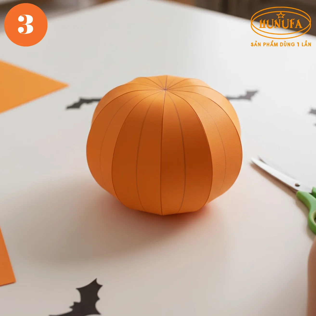 Cách làm giỏ đựng kẹo Halloween bằng giấy