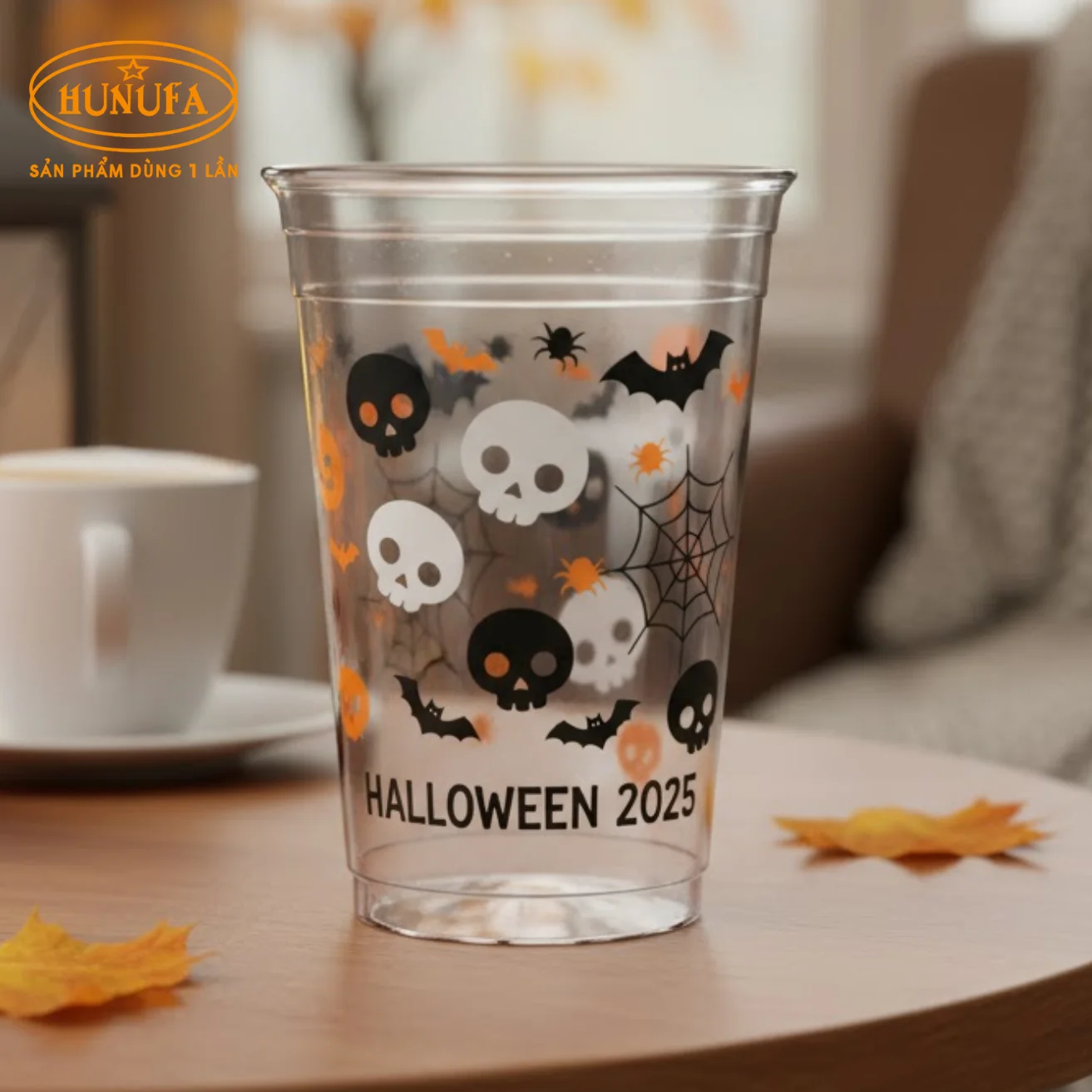 Ly nhựa Halloween