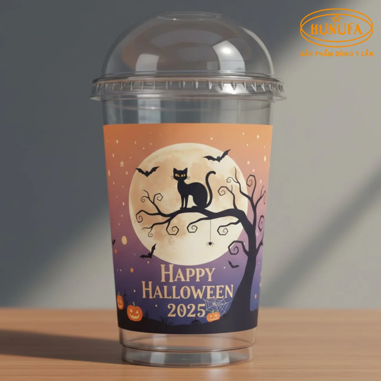 Ly nhựa Halloween