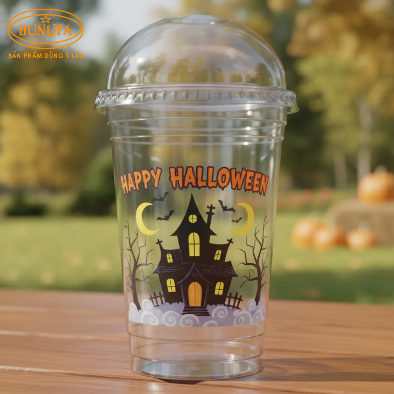 Ly nhựa Halloween