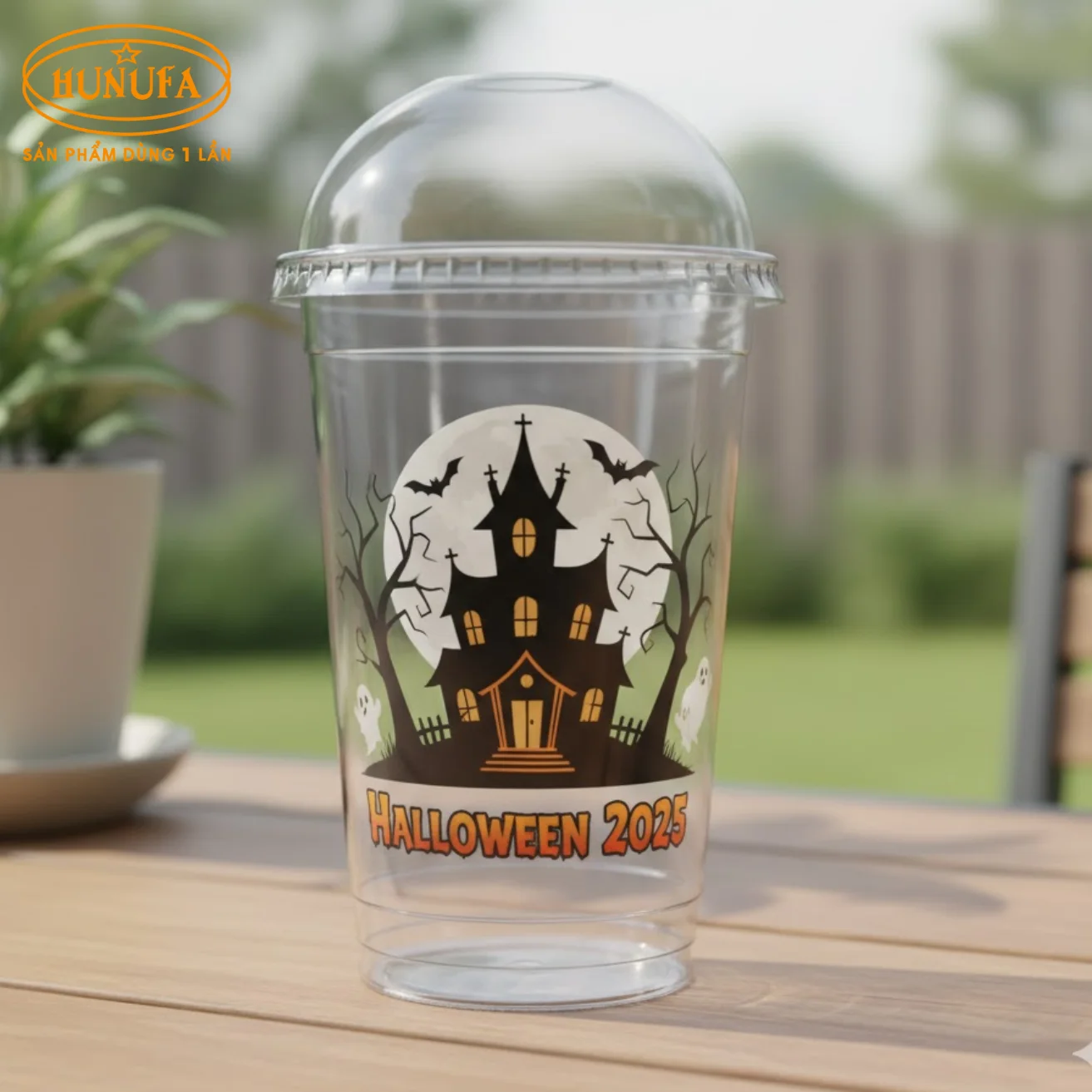 Ly nhựa Halloween