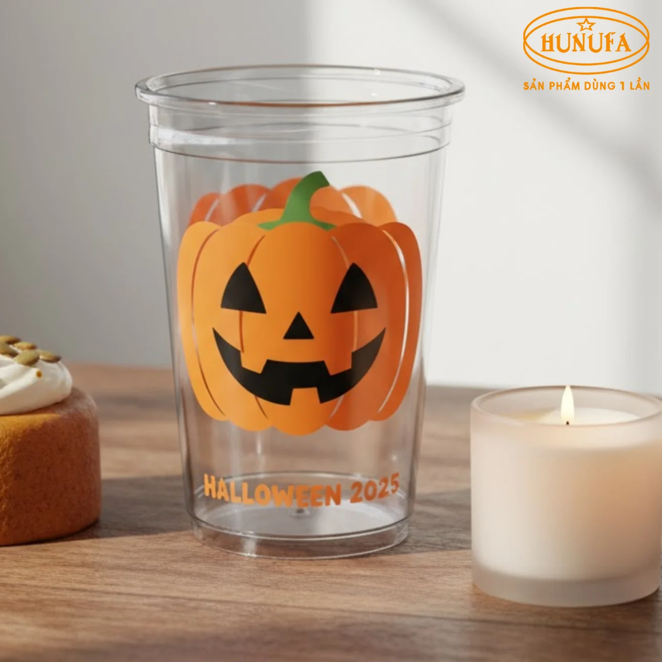Ly nhựa Halloween