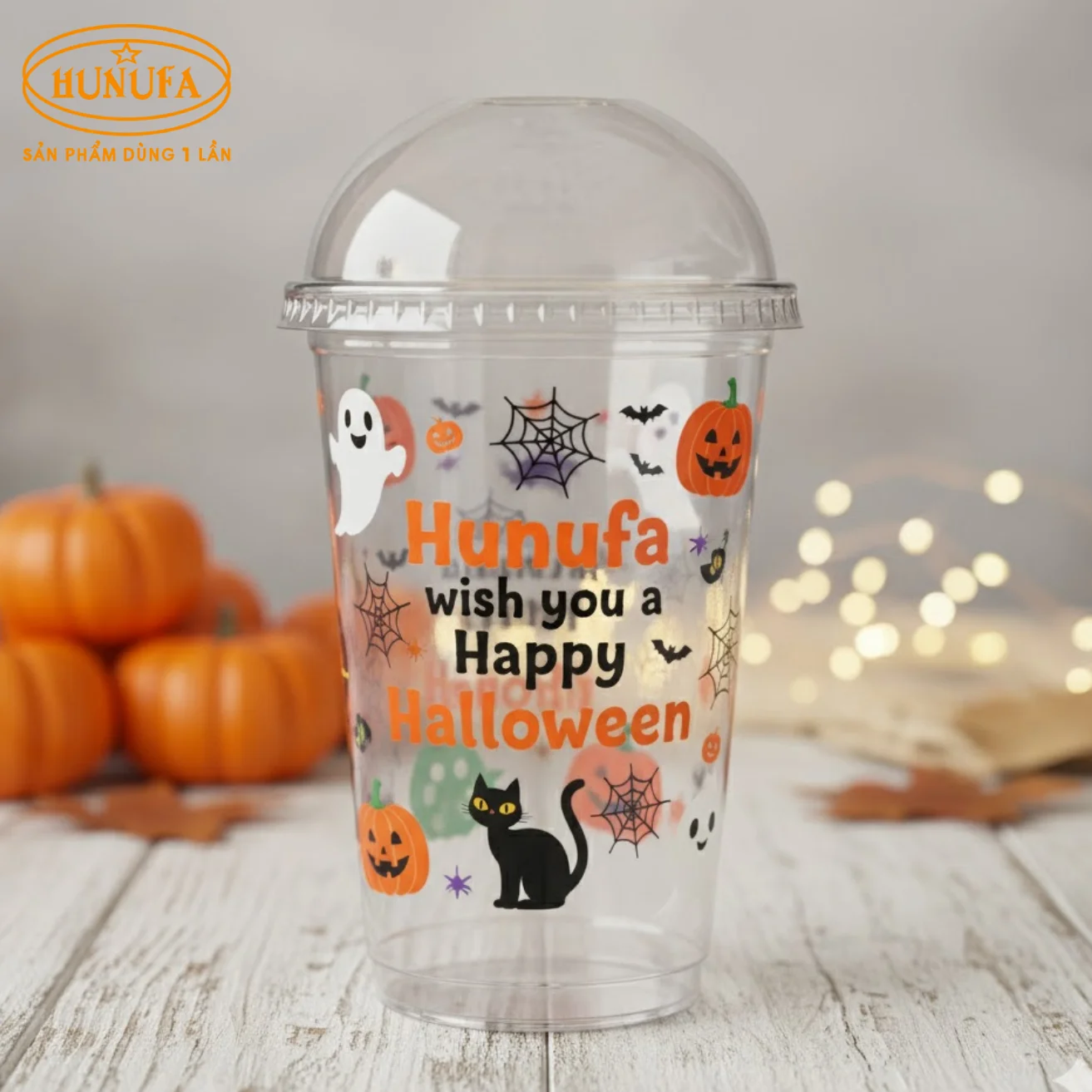 Ly nhựa Halloween
