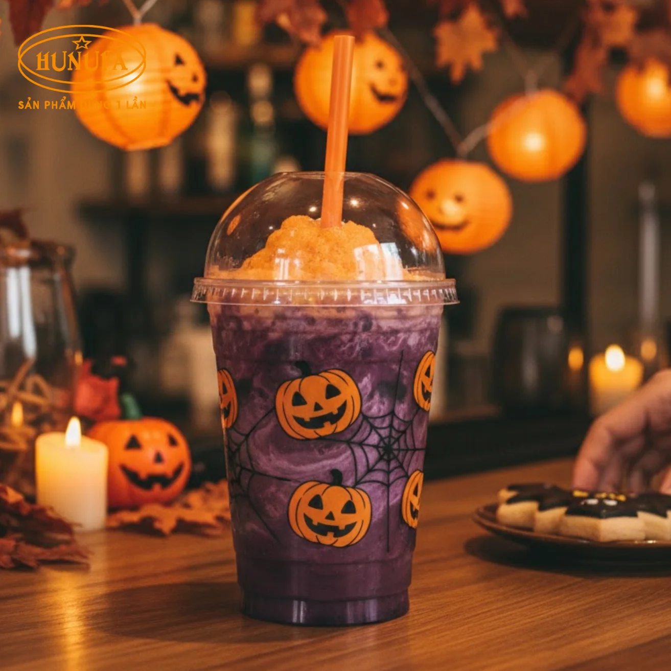 Ly nhựa Halloween