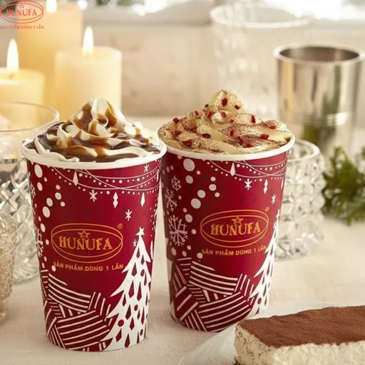 Ảnh ly mẫu được trang trí theo phong cách giáng sinh