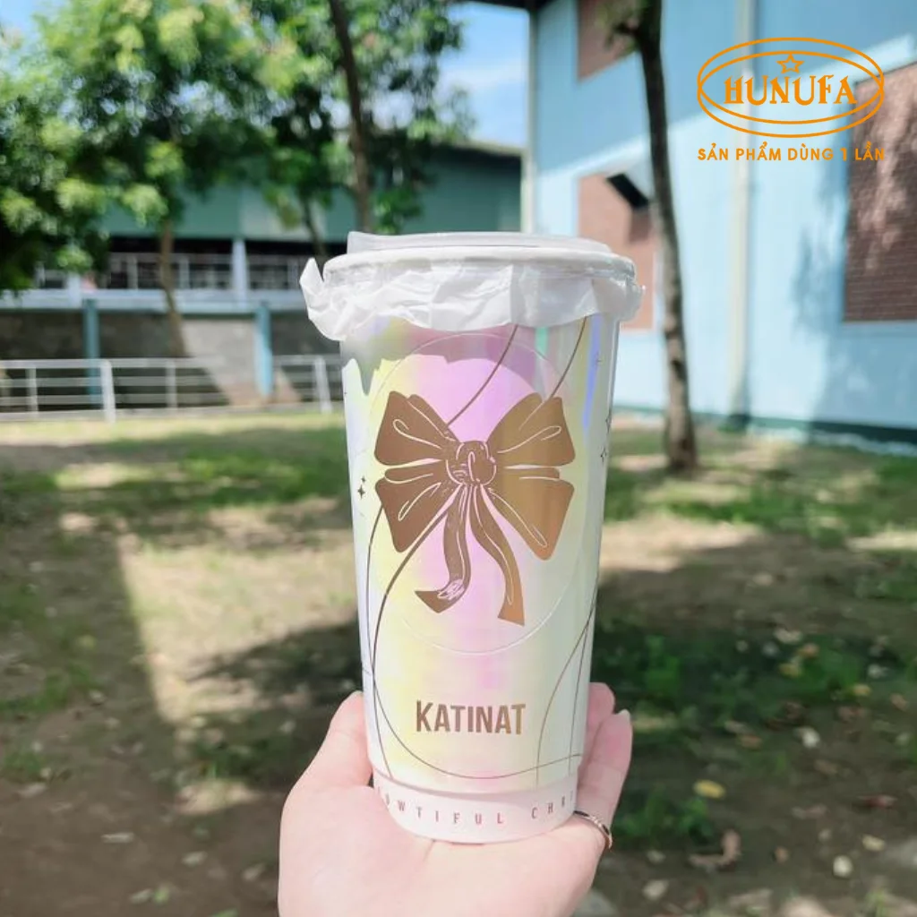 Đón Giáng sinh rực rỡ cùng Ly Phép Màu Katinat