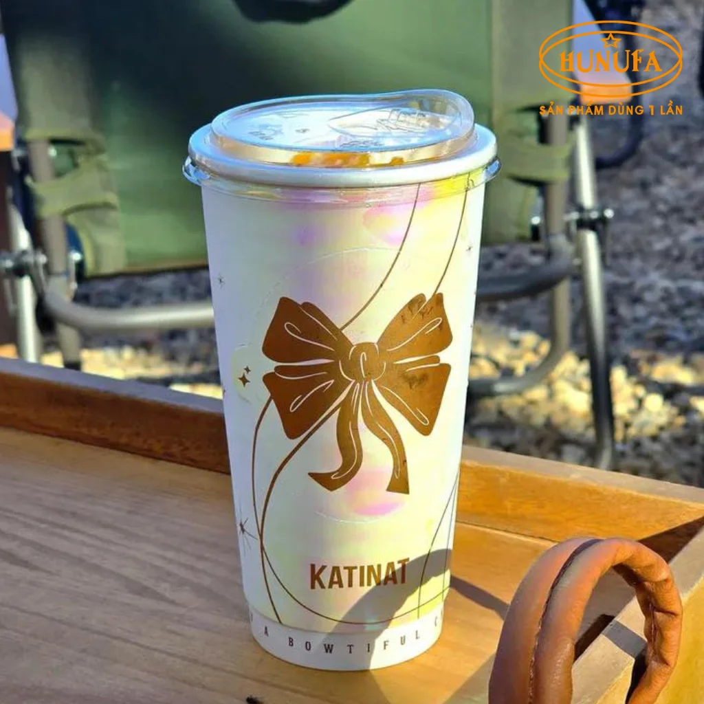 Đón Giáng sinh rực rỡ cùng Ly Phép Màu Katinat