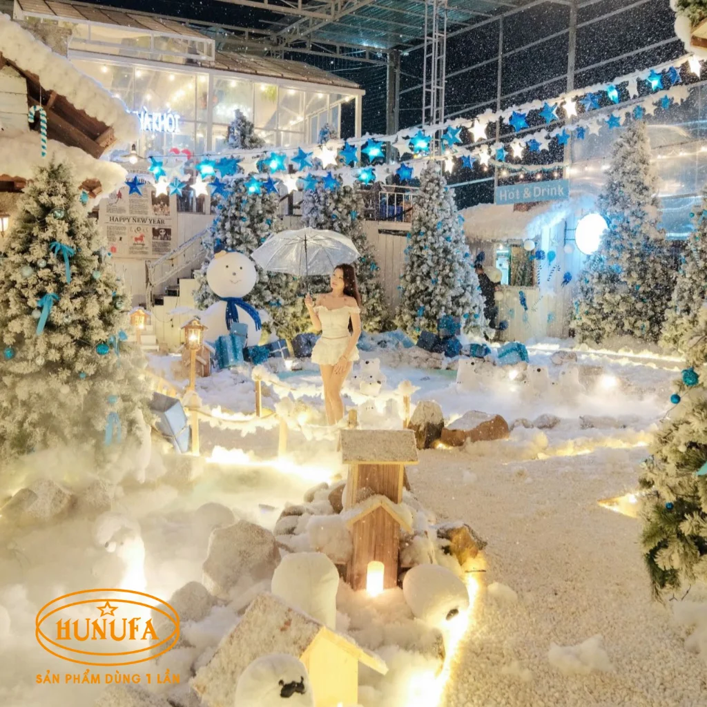 Top 10 quán cafe trang trí Noel đẹp mới nhất ở Sài Gòn 2025