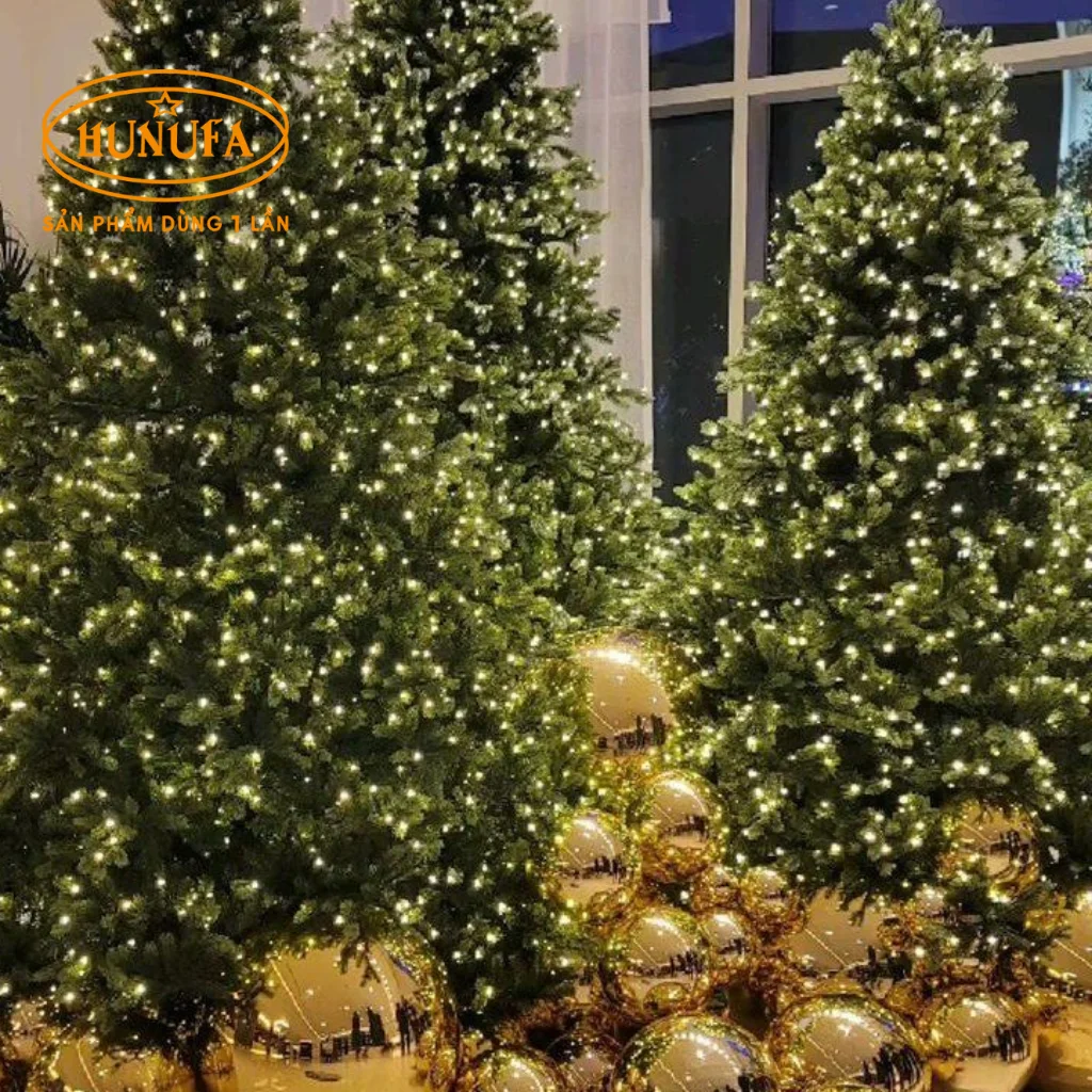 Top 10 cách trang trí Noel nhà hàng, quán ăn đẹp, độc lạ thu hút khách