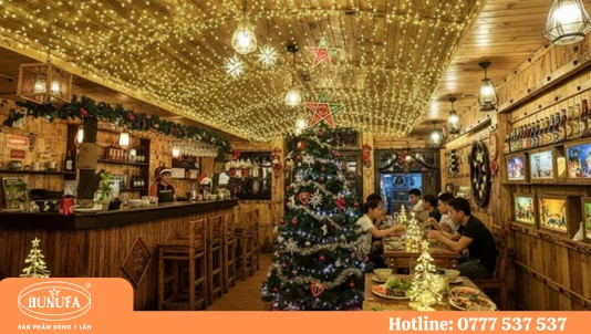 7 Cách trang trí Noel quán nhậu dễ làm, thu hút khách hàng