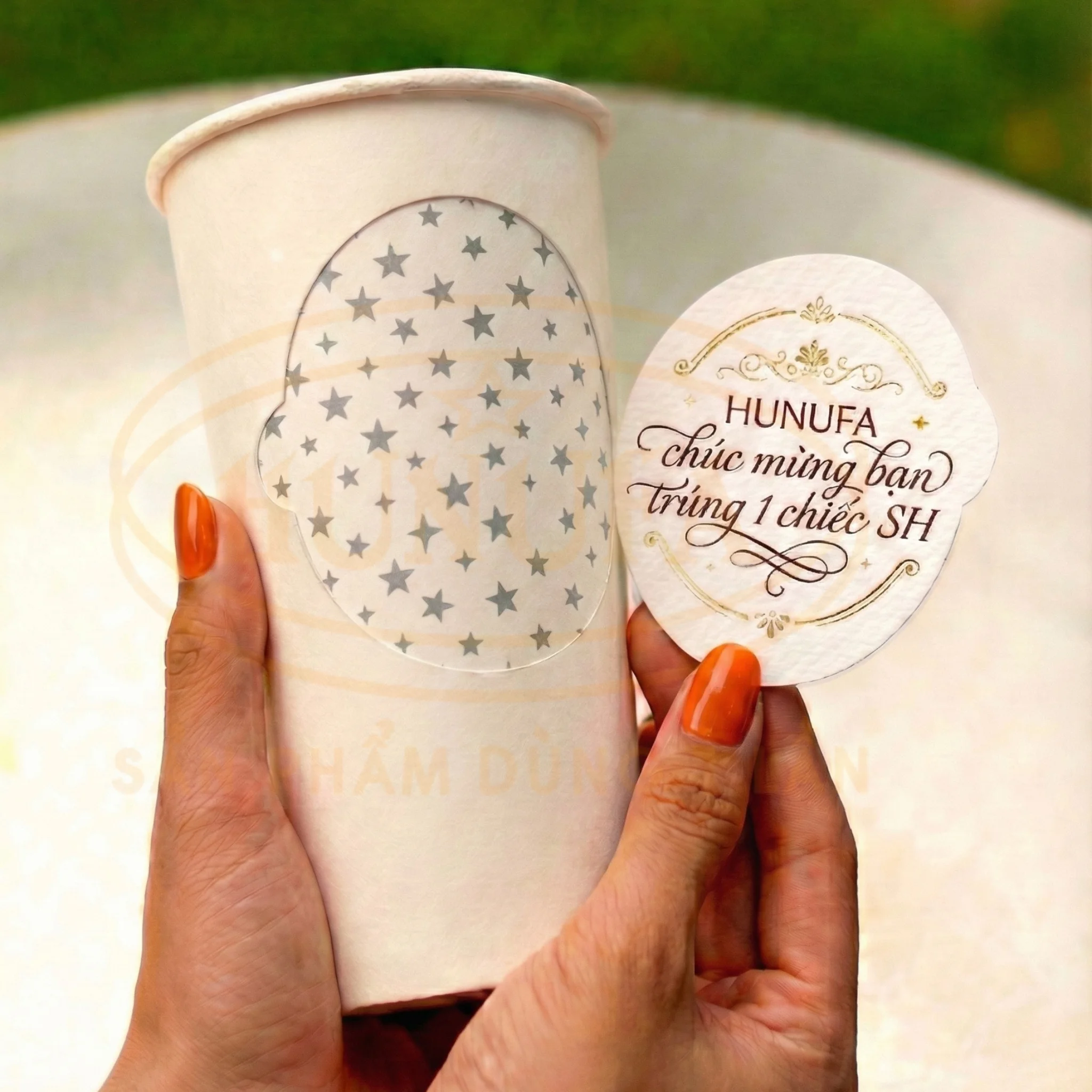 Ly giấy trúng thưởng / Cốc giấy trúng thưởng