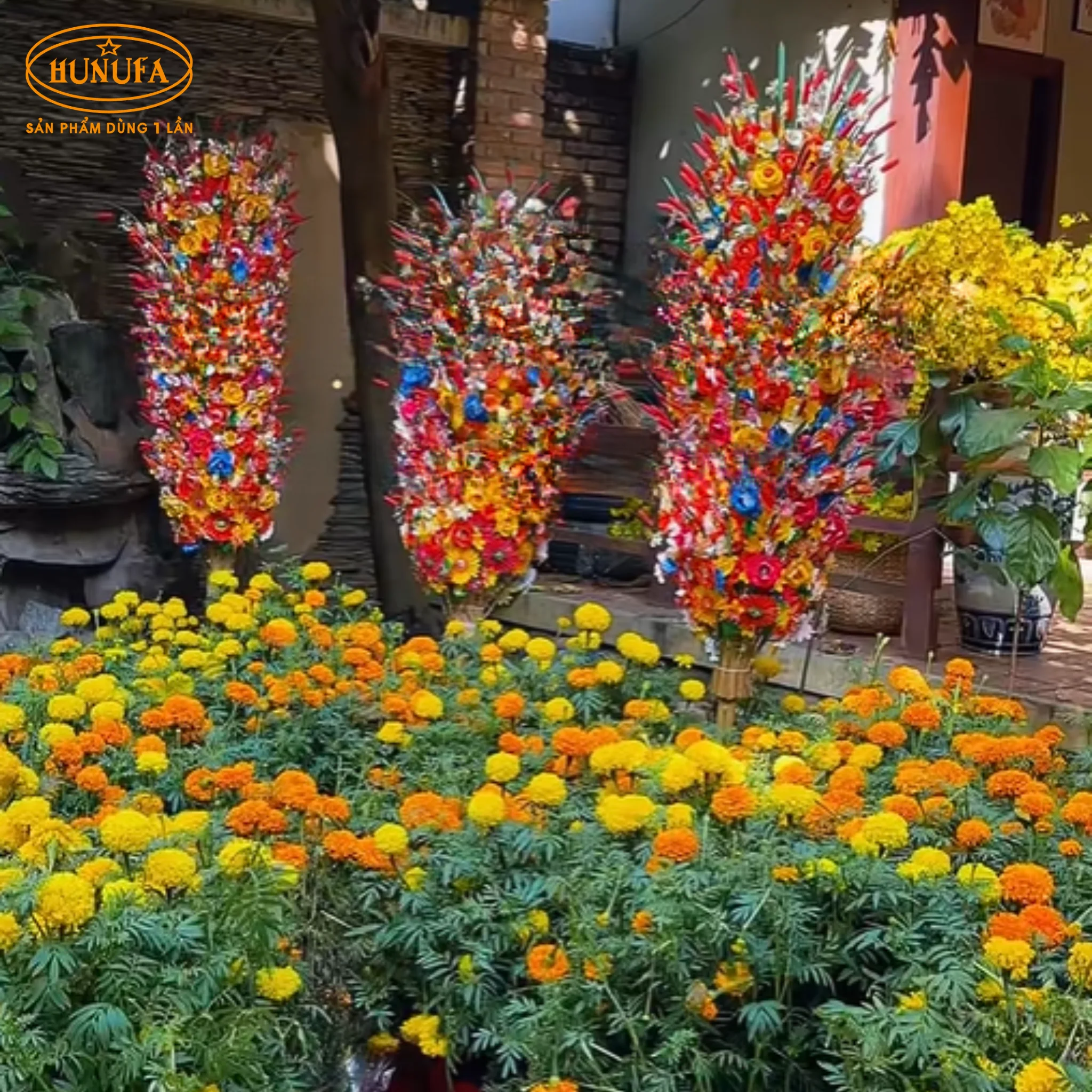 Nhâm Cafe - Địa điểm check-in chụp hình Tết hot nhất Sài Gòn