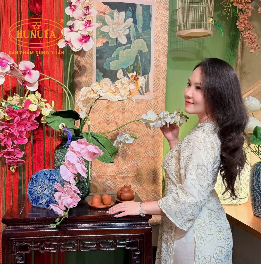 10 quán cafe trang trí Tết chụp hình đẹp tại Sài Gòn 2026