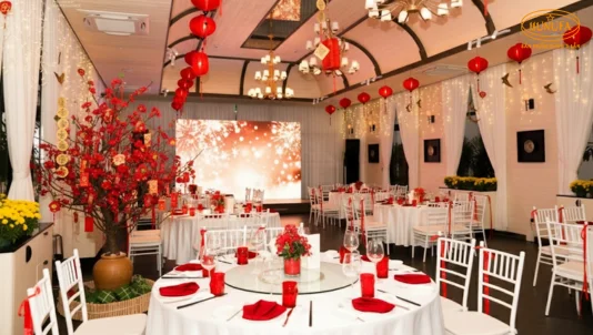 10+ Ý tưởng trang trí quán ăn ngày Tết Bính Ngọ đẹp, hút khách