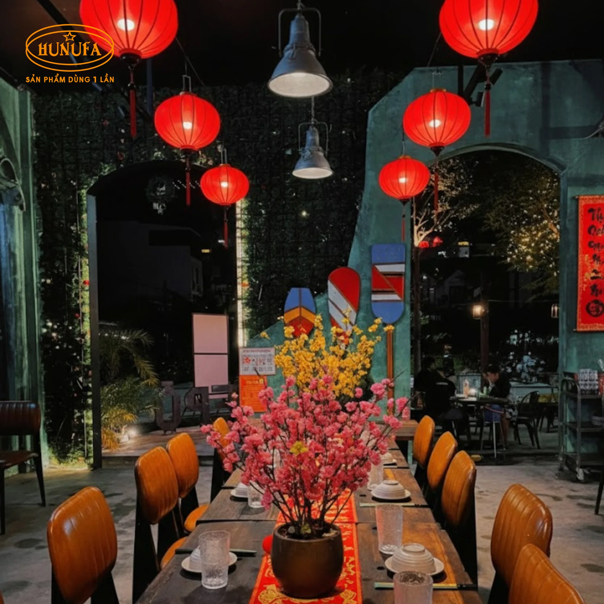 99+ Ý tưởng trang trí tết quán nhậu đơn giản, hút khách đầu năm