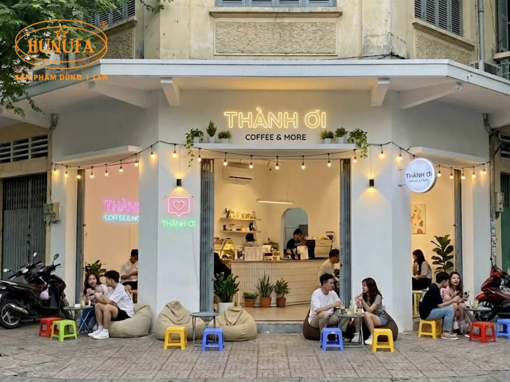 Cách trang trí quán cà phê vỉa hè